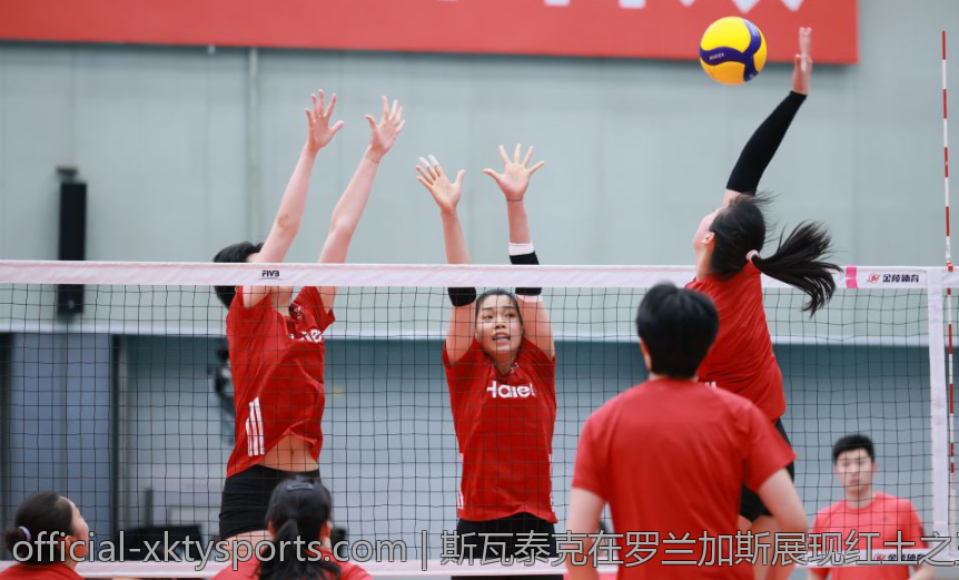 斯瓦泰克在罗兰加斯展现红土之王的霸气
